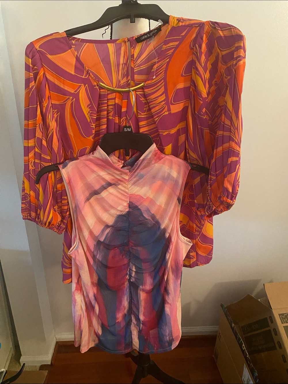 Cable & Gauge NWT size medium bundle of 2 tops